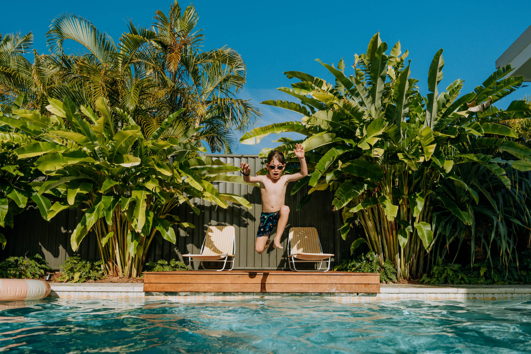 How to Deal with Noisy Neighbors in Holiday Rentals