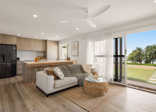 Little Waves Tugun