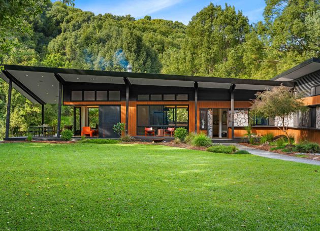 Whispering Creek – Luxury Off-Grid Escape