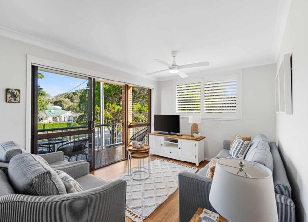 Sanctuary Court 4 Retreat in Currumbin Beach